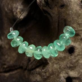 Pedras preciosas de esmeralda verde natural de 3,79 ct, forma extravagante, translúcido