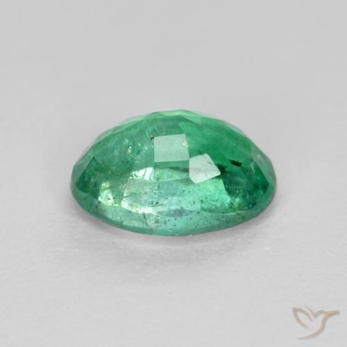 Esmeralda Luz verde Natural 0.76ct, oval, SI