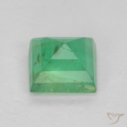 Esmeralda Verde amarelado Natural 0.38ct, Quadrado, VS-SI
