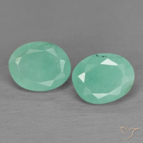 Pedras preciosas de esmeralda verde natural de 0,79 ct, corte oval, SI
