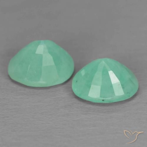 Pedras preciosas de esmeralda verde natural de 0,79 ct, corte oval, SI