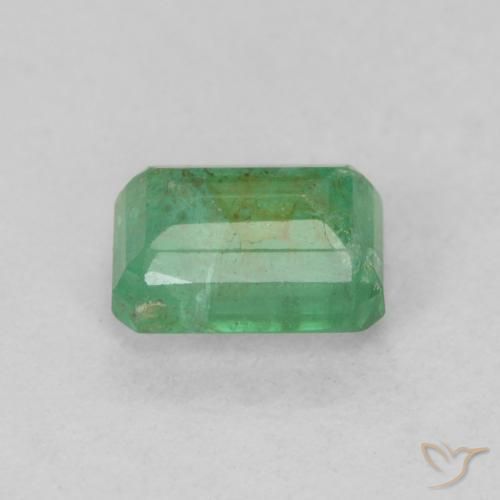 Esmeralda Verde claro fresco Natural 0.73ct, Corte Octógono / Esmeralda, SI
