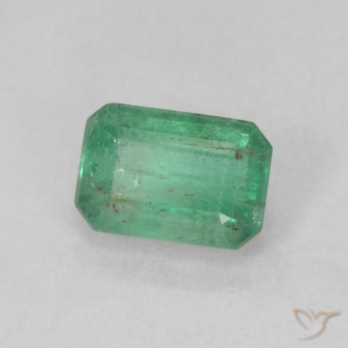 Esmeralda Luz verde Natural 0.74ct, Corte Octógono / Esmeralda, SI