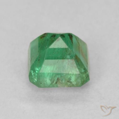 Esmeralda verde pistache Natural 0.72ct, Corte Octógono / Esmeralda, SI