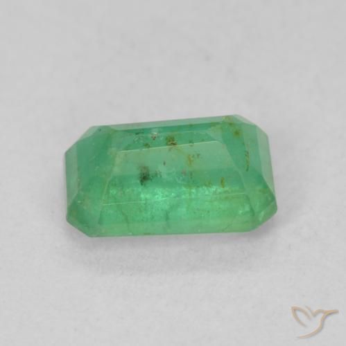 Esmeralda Verde amarelado Natural 0.69ct, Corte Octógono / Esmeralda, SI