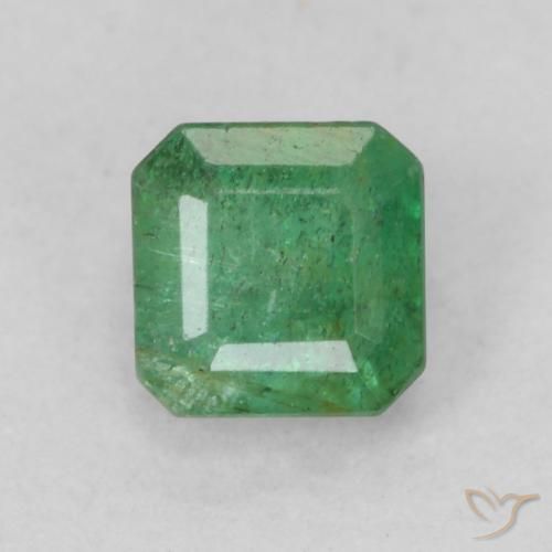 0.34ct Natural Verde médio Esmeralda, Corte Esmeralda, SI