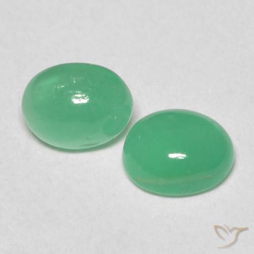 Pedras preciosas de Esmeralda trevo verde natural de 0.72 ct, oval, Translúcido