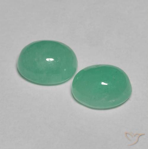 Pedras preciosas de Esmeralda Verde claro médio natural de 1.63 ct, oval, Translúcido
