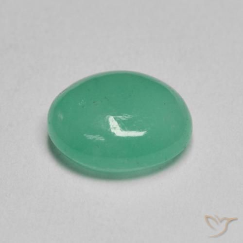 Esmeralda Medium Light-Green Natural 1.35ct, oval, Translúcido