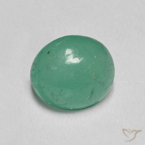 Esmeralda Luz verde Natural 0.79ct, oval, Translúcido