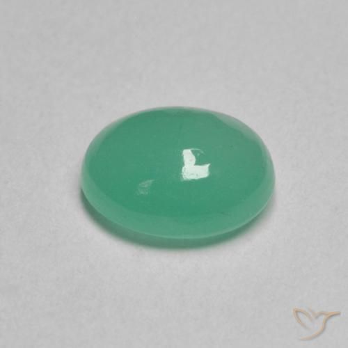 Esmeralda Luz verde Natural 0.83ct, oval, Translúcido