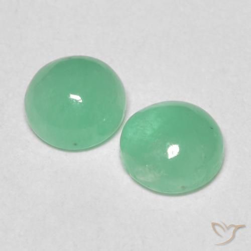 Pedras preciosas de Esmeralda Samambaia verde natural de 0.85 ct, Redondo, Translúcido