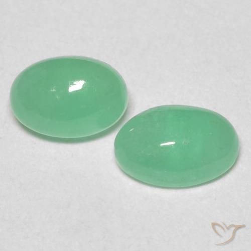 Pedras preciosas de Esmeralda Verde médio natural de 0.78 ct, oval, Translúcido
