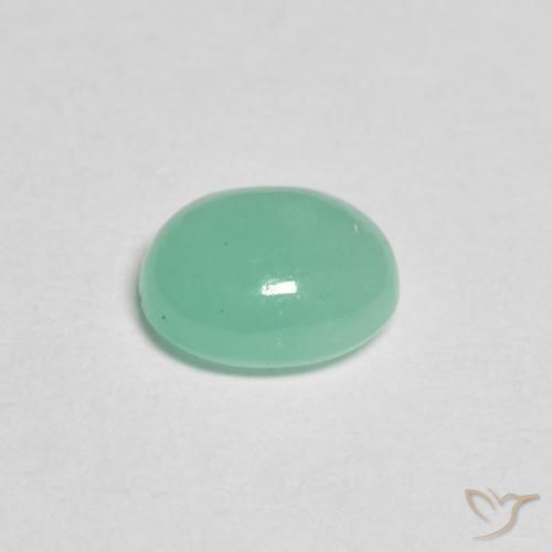 Esmeralda Luz verde Natural 0.69ct, oval, Translúcido