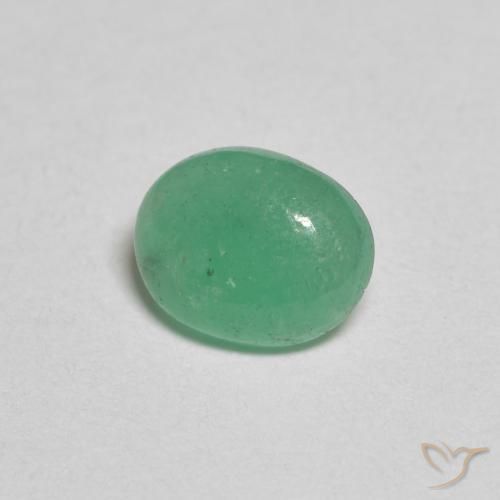 Esmeralda Luz verde Natural 0.62ct, oval, Translúcido