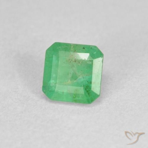 Esmeralda Verde Brilhante Natural 0.32ct, Corte Octógono / Esmeralda, SI