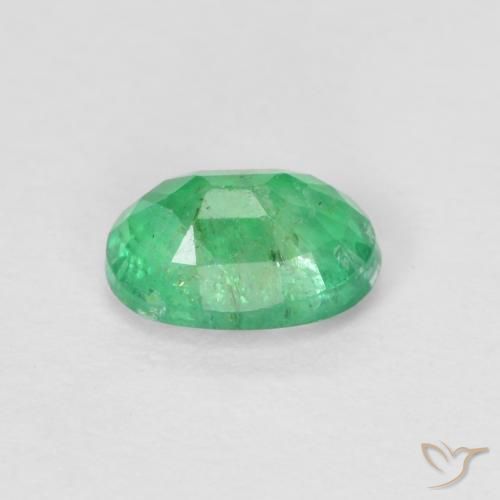 Esmeralda Verde claro Natural 0.54ct, oval, SI