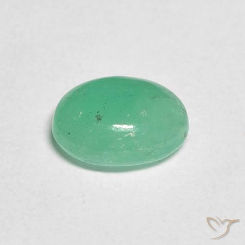 Esmeralda Samambaia verde Natural 0.83ct, oval, Translúcido