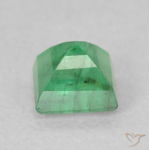 Esmeralda Verde médio Natural 0.24ct, Quadrado, I1