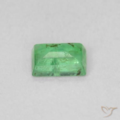 Esmeralda verde natural 0,19ct, baguete, VS