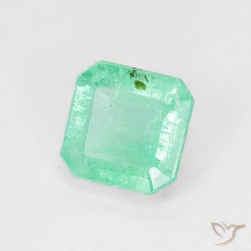 Esmeralda Menta verde Natural 0.87ct, Corte Octógono / Esmeralda, SI