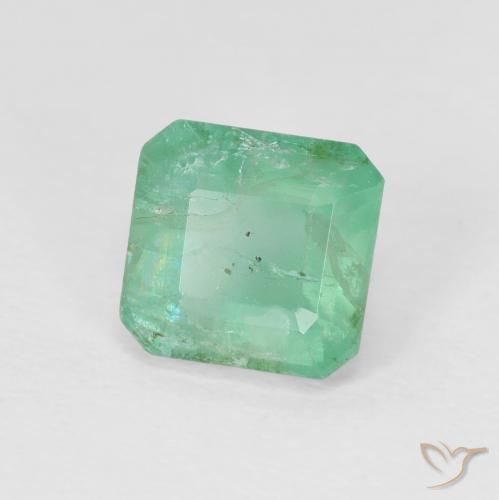 Esmeralda Luz verde Natural 1.33ct, Corte Octógono / Esmeralda, SI