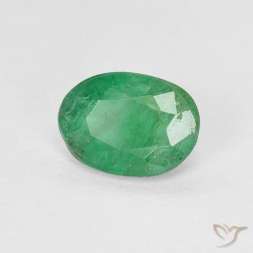 Esmeralda Verde claro médio Natural 0.74ct, oval, VS-SI