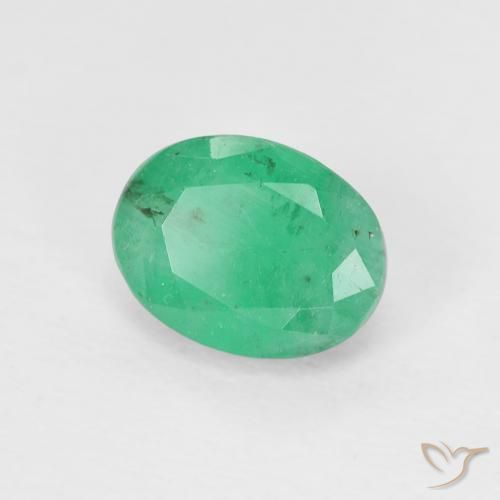 Esmeralda Jade verde Natural 0.90ct, oval, VS-SI