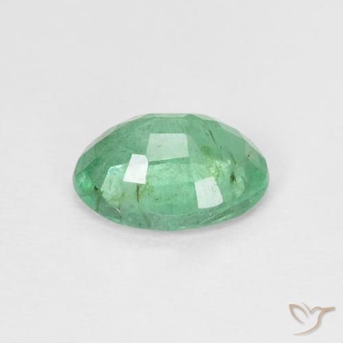 Esmeralda Luz verde Natural 0.78ct, oval, VS-SI