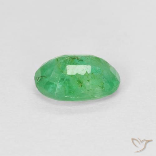 Esmeralda Verde médio Natural 0.80ct, oval, SI