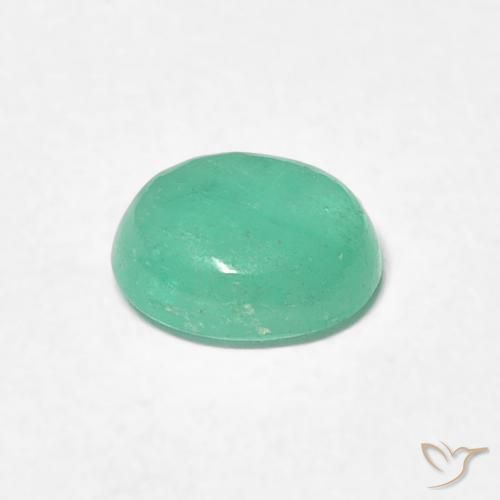 Esmeralda Luz verde Natural 0.82ct, oval, Translúcido