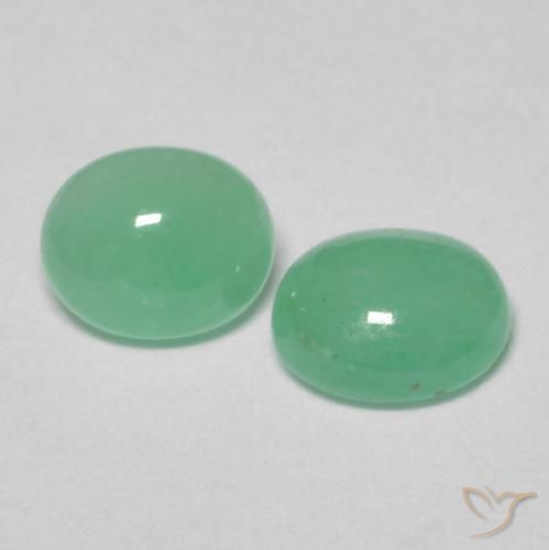 Pedras preciosas de Esmeralda Luz verde natural de 0.89 ct, oval, Translúcido