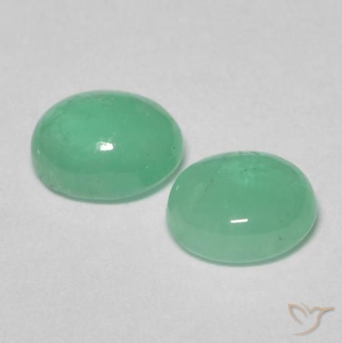 Pedras preciosas de Esmeralda Luz verde natural de 1.15 ct, oval, Translúcido