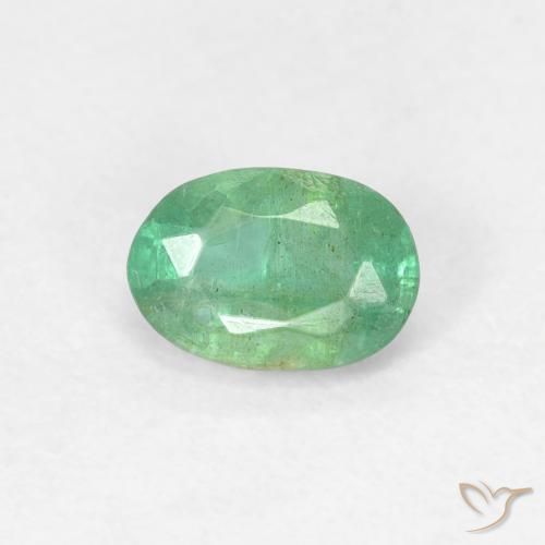 Esmeralda Luz verde Natural 0.57ct, Corte Oval, VS-SI
