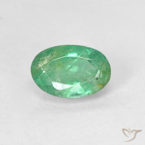 0.55ct Natural verde pistache Esmeralda, oval, SI
