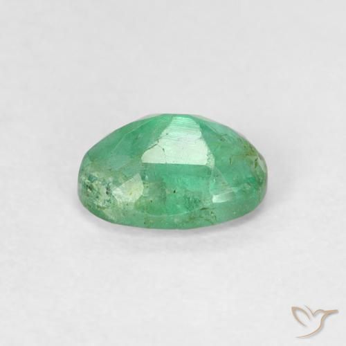 Esmeralda verde pistache Natural 0.55ct, oval, SI