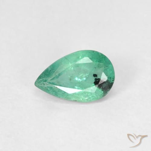 Esmeralda verde médio natural 0,37ct, formato de pêra, SI