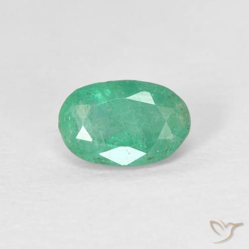 0.52ct Natural Luz verde Esmeralda, oval, SI