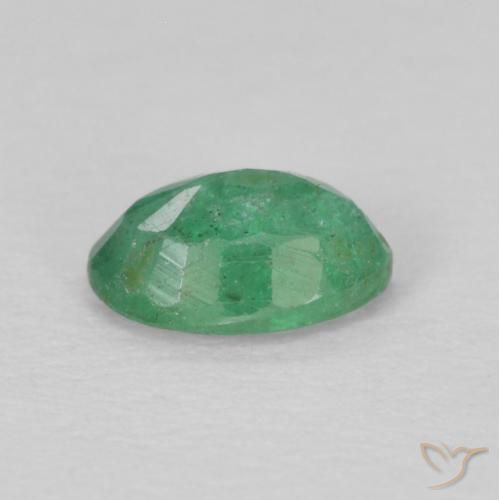 Esmeralda Verde claro médio Natural 0.31ct, oval, VS