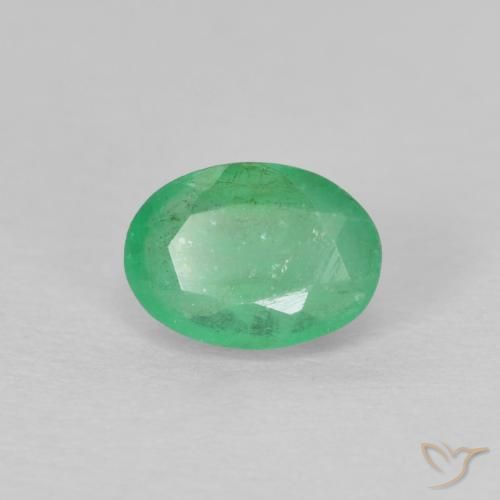 Esmeralda Verde médio Natural 0.49ct, oval, VS-SI