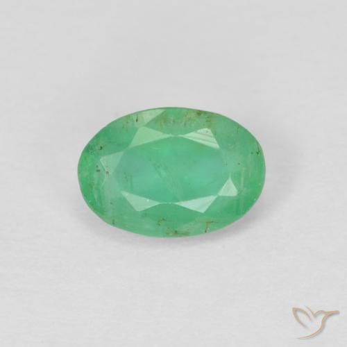 0.40ct Natural Luz verde Esmeralda, oval, VS-SI