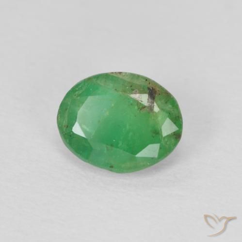 Esmeralda Verde médio Natural 0.58ct, oval, SI