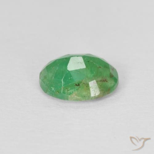 Esmeralda Verde médio Natural 0.58ct, oval, SI