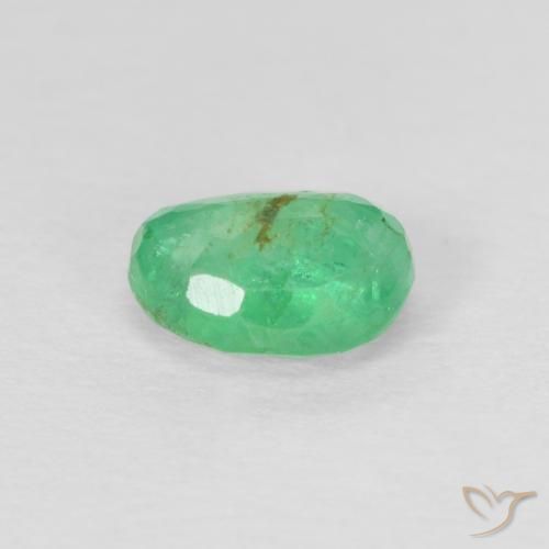 Esmeralda Verde Trevo Claro Natural 0.67ct, oval, SI
