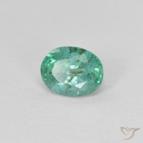 Esmeralda Verde médio Natural 0.47ct, oval, SI