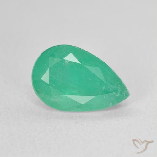Esmeralda verde natural 2,22ct, formato de pêra, SI