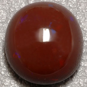 Opala de fogo multicolorido natural 10,31ct, corte oval, opaco