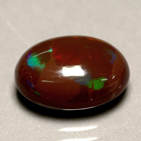 Opala de fogo multicolorido natural 3,60ct, corte oval, opaco