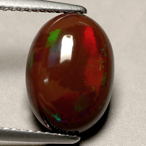 Opala de fogo multicolorido natural 3,60ct, corte oval, opaco