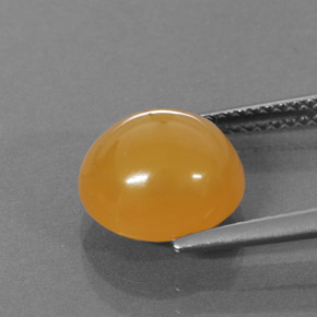 Opala de fogo laranja natural 3,25ct, corte oval, translúcido